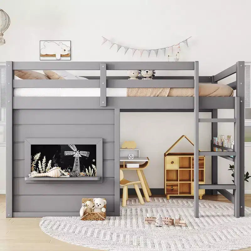 Lit cabane surélevé pour enfants avec tableau noir | Cadre de lit en bois double/complet avec espace de jeu et étagère intégrée | Lit superposé de style cabine pour garçons et filles
