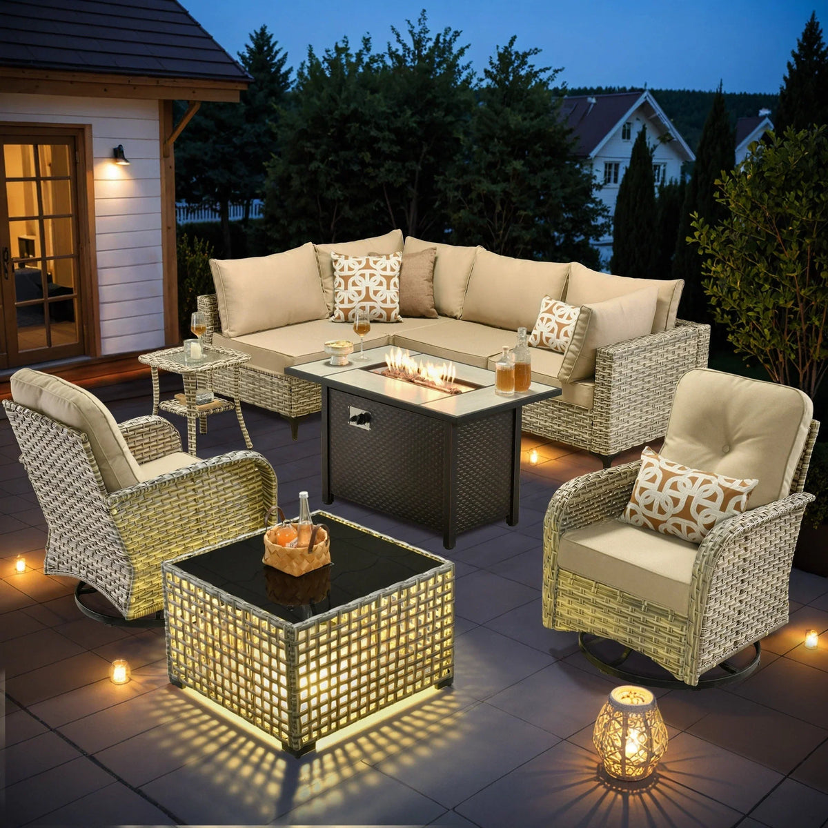 Ensemble de 9 chaises pivotantes en osier d'extérieur OVIOS avec table brasero
