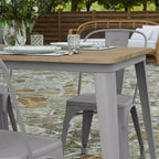 Table de salle à manger intérieure/extérieure avec trou pour parasol, plateau en polyrésine toutes saisons 30 x 60 et base en acier